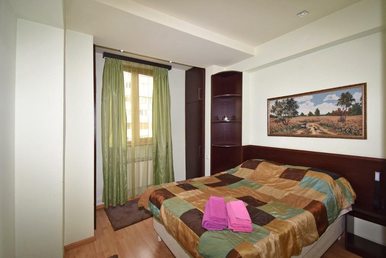 Apartments In Center Of Yerevan,Koghbatsi 1A Street מראה חיצוני תמונה