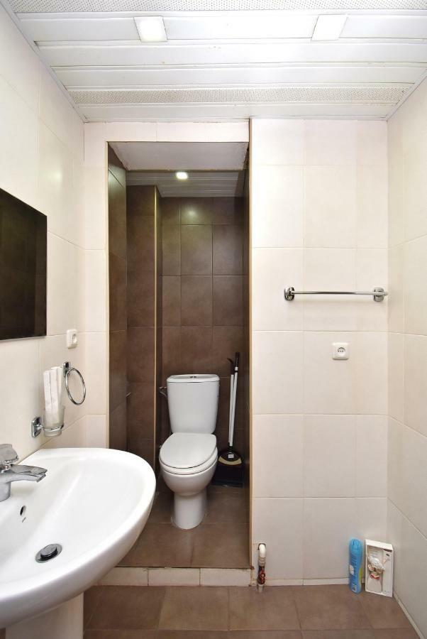 Apartments In Center Of Yerevan,Koghbatsi 1A Street מראה חיצוני תמונה